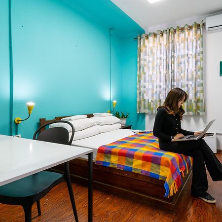 Ololofreelander Hostel&Coworking ビシュケク エクステリア 写真