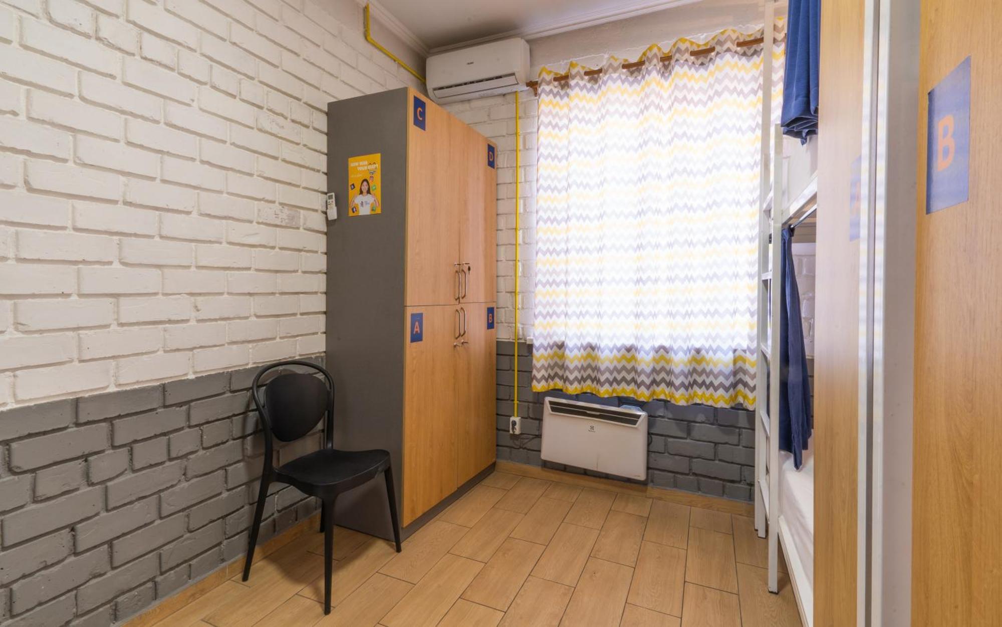 Ololofreelander Hostel&Coworking ビシュケク エクステリア 写真